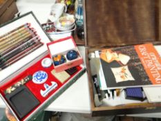 ASSORTED ARTIST'S EQUIPMENT, pens, brushes, together with a cased Chinese calligraphy set ETC