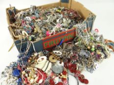 CARDBOARD CONTAINER WITH LARGE QUANTITY OF COSTUME JEWELLERY & BEADS ETC