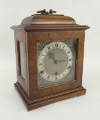 GARRARD & CO (TYPE) CLOCK with brass decorative dial bearing Roman numerals, basket-type wooden case