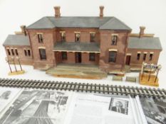 THIS LOT INCLUDES MODELS FROM THE VERY BIRTH OF 'O' GAUGE FINE SCALE RAILWAYS 'STROUDLEY' STATION