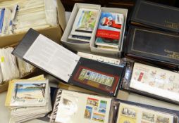 STAMPS & POSTCARDS / GUERNSEY & ALDERNEY / A COLLECTION OF FIRST DAY COVERS IN FOLDERS / MINT STAMPS