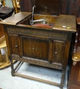 VINTAGE COLUMBIA GRAFONOLA CABINET GRAMOPHONE