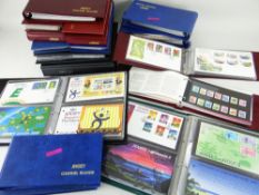 STAMPS & POSTCARDS / JERSEY / A COLLECTION OF FIRST DAY COVERS IN FOLDERS / MINT STAMPS IN FOLDERS