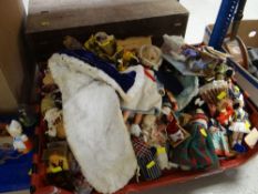 ASSORTED SOUVENIR DOLLS ETC