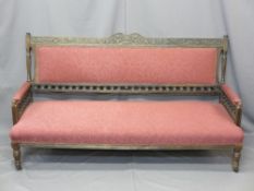 EDWARDIAN CARVED OAK SALON COUCH with turned and galleried detail, 91cms H, 165cms W, 74cms D