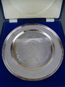 COMMEMORATIVE SILVER, 22.75cms diameter plate for HM Queen Elizabeth Jubilee, London 1977, 11 troy