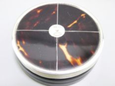 SILVER & TORTOISE SHELL CIRCULAR TRINKET BOX, Birmingham 1904 with wheel form cover, maker B & Co