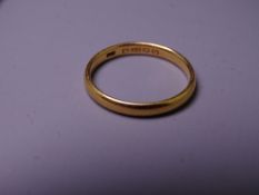 22CT GOLD WEDDING BAND, SIZE MID M-N, 2.8grms