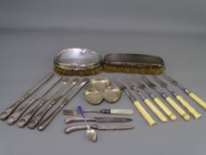 HALLMARKED SILVER and other collectables to include a clover leaf dish, an enamel decorated spoon,