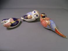THREE ROYAL CROWN DERBY BIRD PAPERWEIGHTS, Imari style decorations with gold stoppers - all first