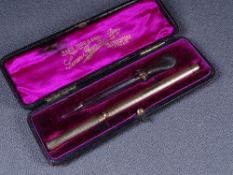 MABIE TODD - Antique (pre-1907) gold barleycorn Swan Mabie Todd Eyedropper fountain pen (USA) with