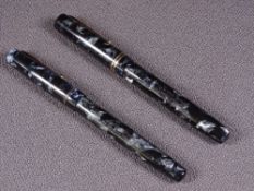 MABIE TODD - Vintage 1930s blue and black marble Swan Mabie Todd 6142 self-filler fountain pen