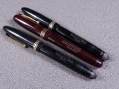 MABIE TODD - Vintage 1940s black Swan Mabie Todd 4260 leverless fountain pen with gold trim and 14ct