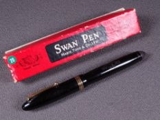MABIE TODD - Vintage 1940s black Swan Mabie Todd 4660 leverless fountain pen with gold trim and 14ct
