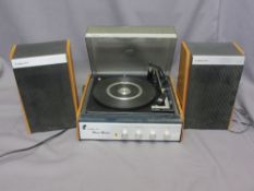 VINTAGE FIDELITY MUSICMASTER TURNTABLE with speakers E/T