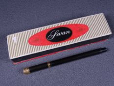 MABIE TODD - Antique (c1908) chased black Swan Mabie Todd 3012 Eyedropper fountain pen with engine