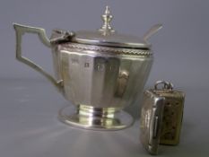 MINIATURE SILVER VINAIGRETTE, Birmingham 1865, maker Frederick Marson, gilt interior and grill