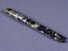 MABIE TODD - Vintage 1930s grey marble Swan Mabie Todd self-filler fountain pen with gold trim and