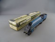 MODEL RAILWAY - Wrenn W2210 LNER No4468 A4 'Mallard' in a W221 Mallard box with packing rings