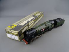 MODEL RAILWAY - Wrenn W2238 BR green Bullied Pacific 4-6-2 'Clan Line', standard nameplates, boxed
