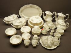 ROYAL ALBERT 'HAWORTH' tea and dinnerware, approximately ninety pieces