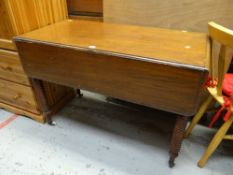 VICTORIAN MAHOGANY BARLEY-TWIST PEMBROKE TABLE on ceramic casters