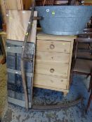 ASSORTED VINTAGE ITEMS comprising oval tin-bath, an Edwardian leaded domestic stained glass window