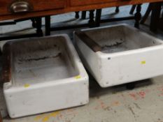 TWO VINTAGE PORCELAIN BELFAST SINKS