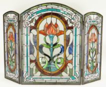 MODERN DECORATIVE STAINED GLASS FIRE GUARD WITH HINGED SIDES, 71 x 106cms