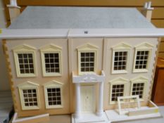 DOLLS HOUSE & FURNITURE