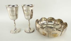 QUEEN ELIZABETH II SILVER JUBILEE COMMEMORATIVE SILVER, comprising pair of goblets and a rose bowl