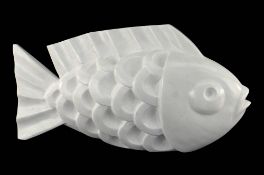 DARREN YEADON Carrara marble sculpture - stylized fish, 47cms long