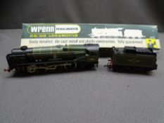 MODEL RAILWAY - Wrenn W2269 B.R. Green Golden Arrow 4-6-2 