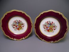 FLIGHT, BARR & BARR WORCESTER ARMORIAL BOWLS, a pair bearing central coat of arms with 'Semper