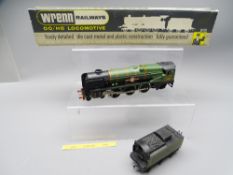 MODEL RAILWAY - Wrenn W2238 B.R. green 4-6-2 'Clan Line' boxed with packing rings