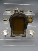 A MIXED PARCEL OF SILVER including an easel portrait frame, 14x9 cms, Birmingham 1913 a tiny