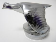REPRODUCTION CAR MASCOT-FORD QUAIL 1930s style, chrome plated, mounted on cap,7cms H, 12cms L.