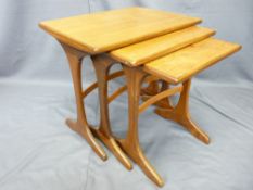 G-PLAN STYLE SET OF THREE TEAK OCCASIONAL TABLES, 52cms high x 56cms wide x 41cms deep (the