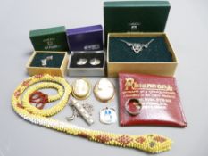 9CT GOLD & SILVER VINTAGE & LATER JEWELLERY, PRISONER OF WAR-TYPE BEADWORK SNAKE including modern