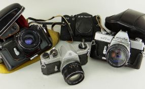 ASSORTED CAMERAS to include Asahi Pentax Spot Matic no.3728506 SP having Super Takumar lens, Asahi