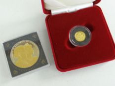 ROYAL MINT ISSUED JOHN F KENNEDY COMMEMORATIVE 25 DOLLAR COIN believed 22ct, 1.2g together with a