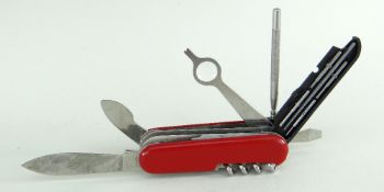 SPECIALIST SWISS ARMY PEN KNIFE FOR A WATCH MAKER or jewellery trade, having several foldout tools