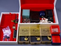 VINTAGE JEWELLERY CASE & CONTENTS to include three Alaska 975.2 pure gold flake pendant necklaces, a