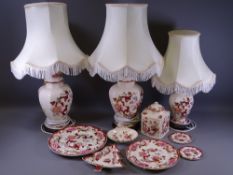 MASONS MANDALAY RED a graduated trio of table lamps and a quantity of other Mandalay Red items