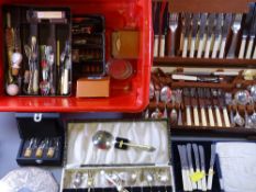 AN OAK CASED CANTEEN OF CUTLERY, boxed sets and loose, EPNS cutlery ETC