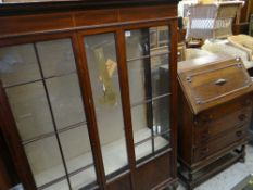 EDWARDIAN MAHOGANY & SATINWOOD INLAID CHINA CABINET, 112cms wide and 1930s oak bureau (2)