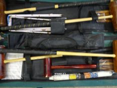 CLASSICAL STYLE MODERN GARDEN CROQUET SET in a canvas carry case