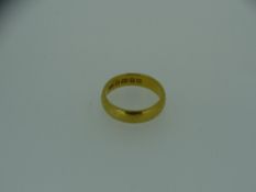 22CT GOLD WEDDING BAND, 6.5grms, Size N