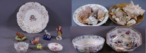 ROYAL COPENHAGEN SEATED ROBIN, No 2266 to the base, a miniature Royal Doulton jug and four other
