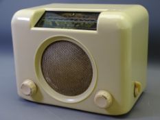 BUSH VINTAGE CREAM BAKELITE RADIO, 23cms H, DAC90A, CIRCA 1949